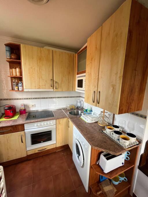 Apartamento Las Martas 코밀라스 외부 사진